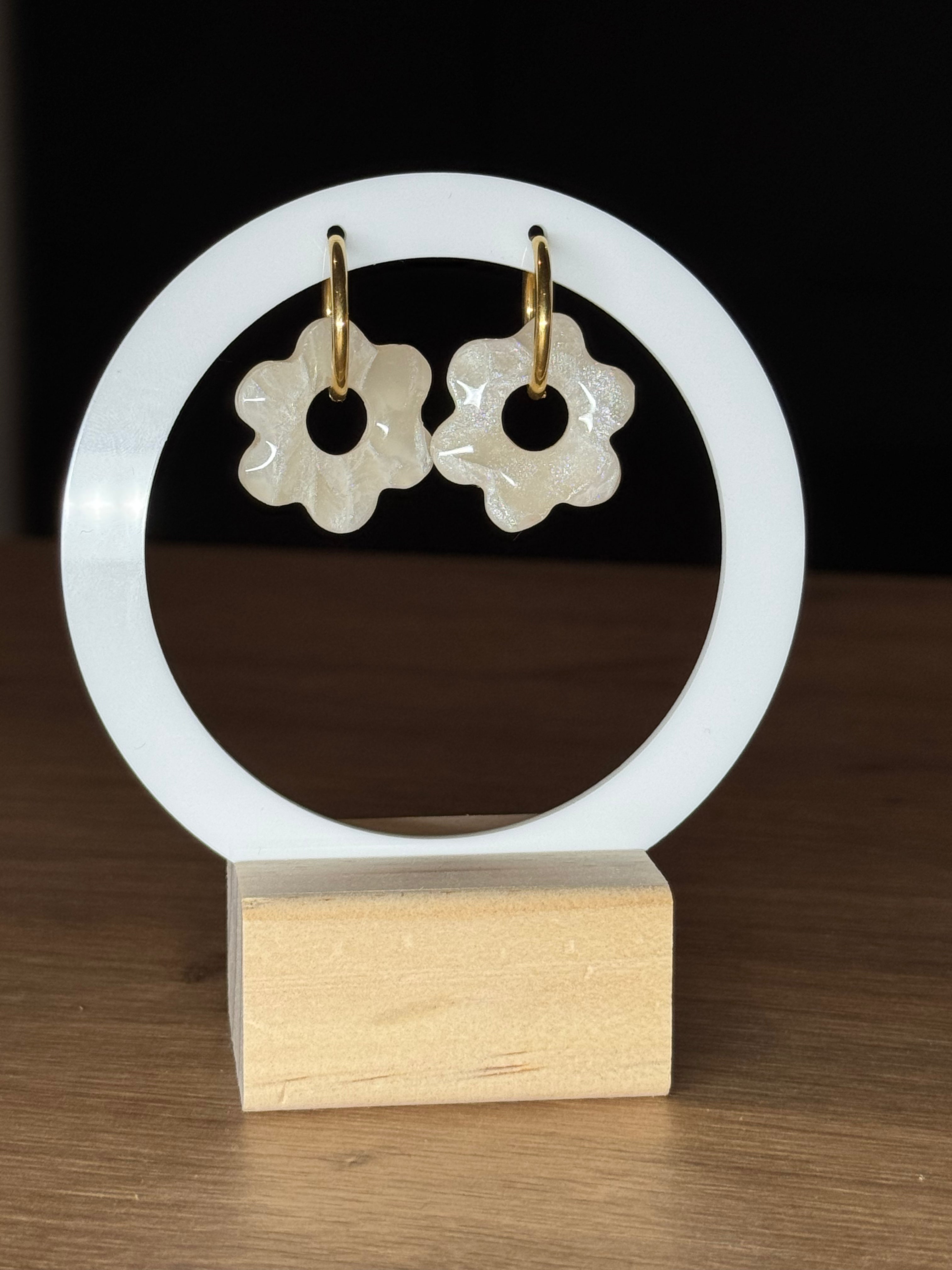 Flora blanche nacrée