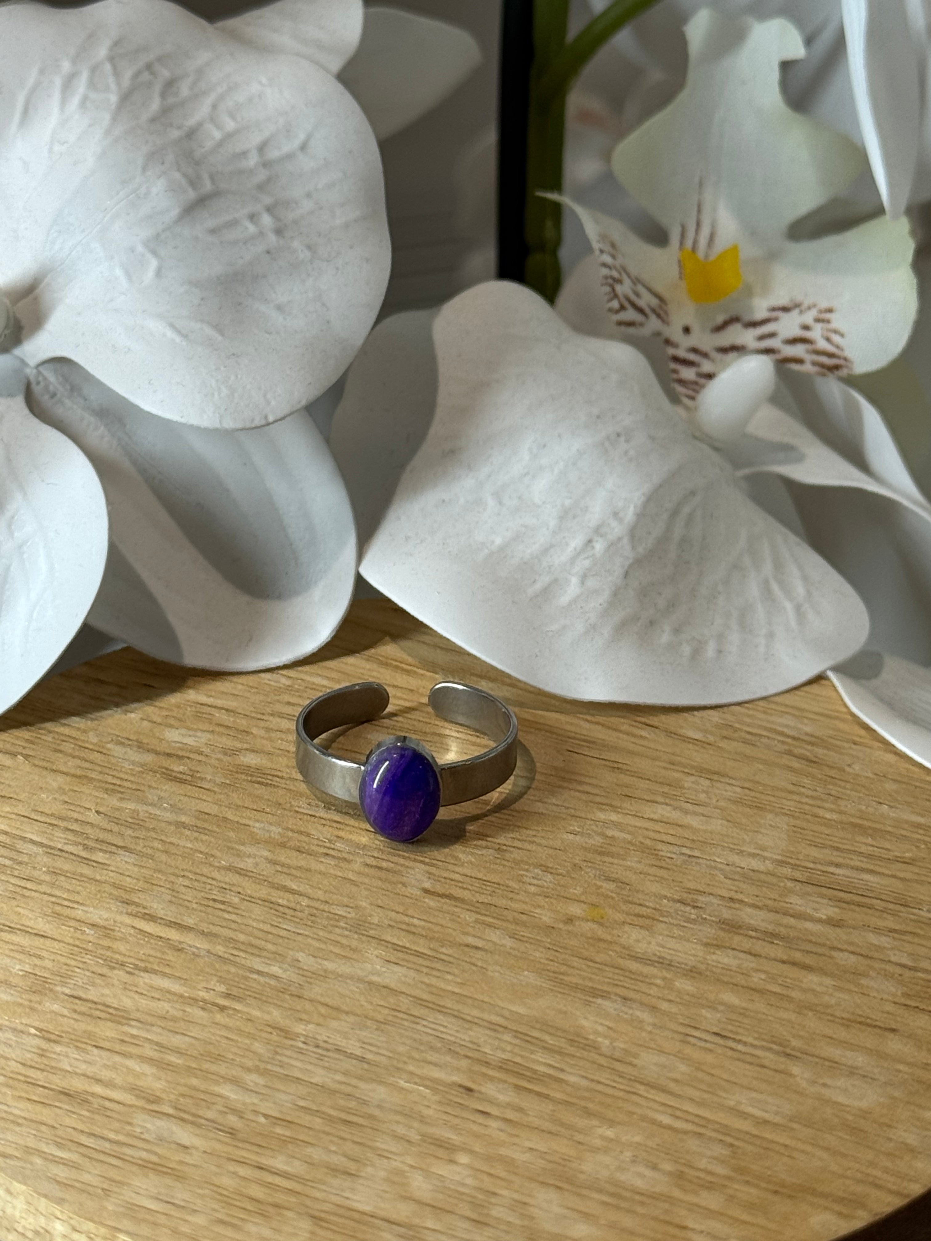 Bague couleur améthyste