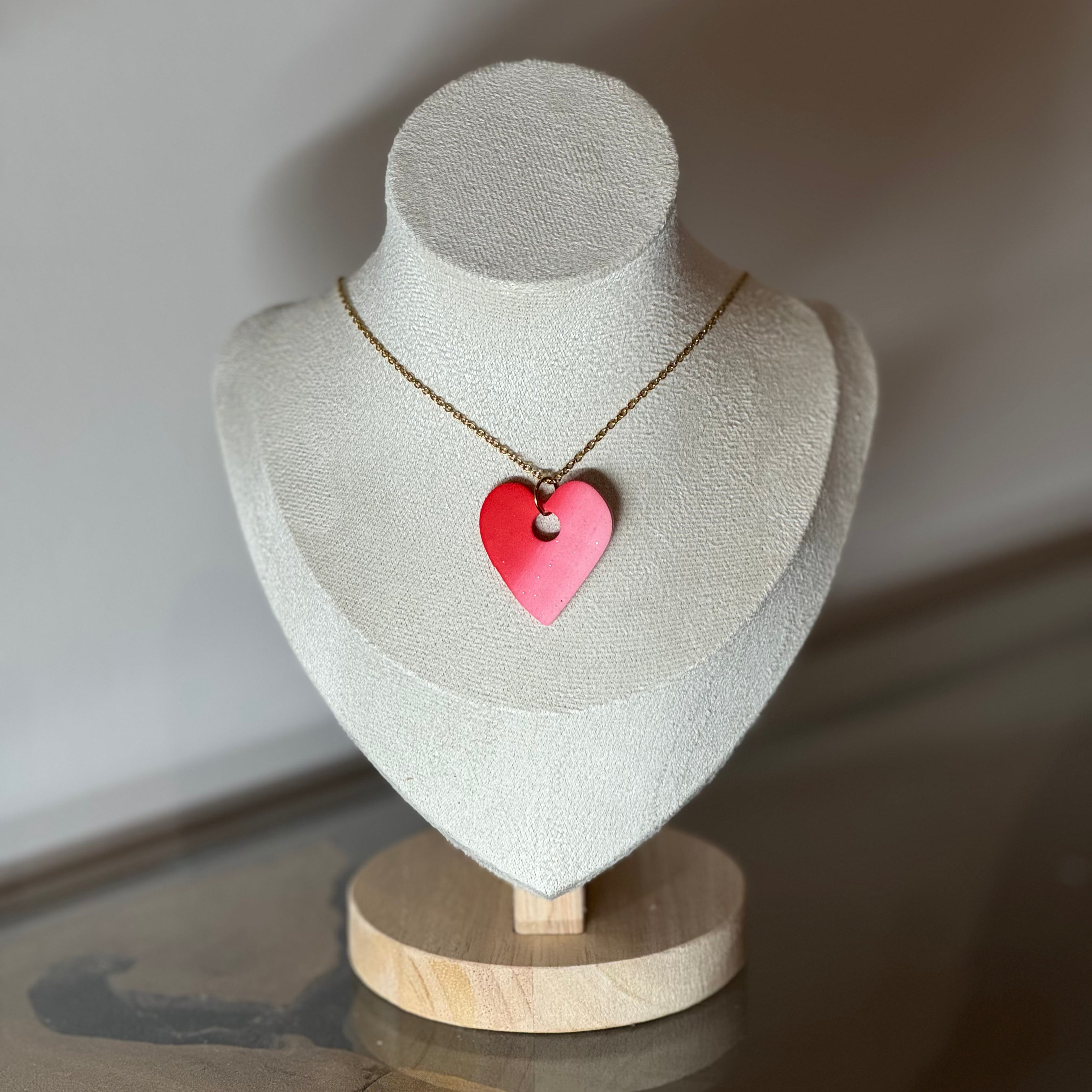 Collier coeur dégradé rose