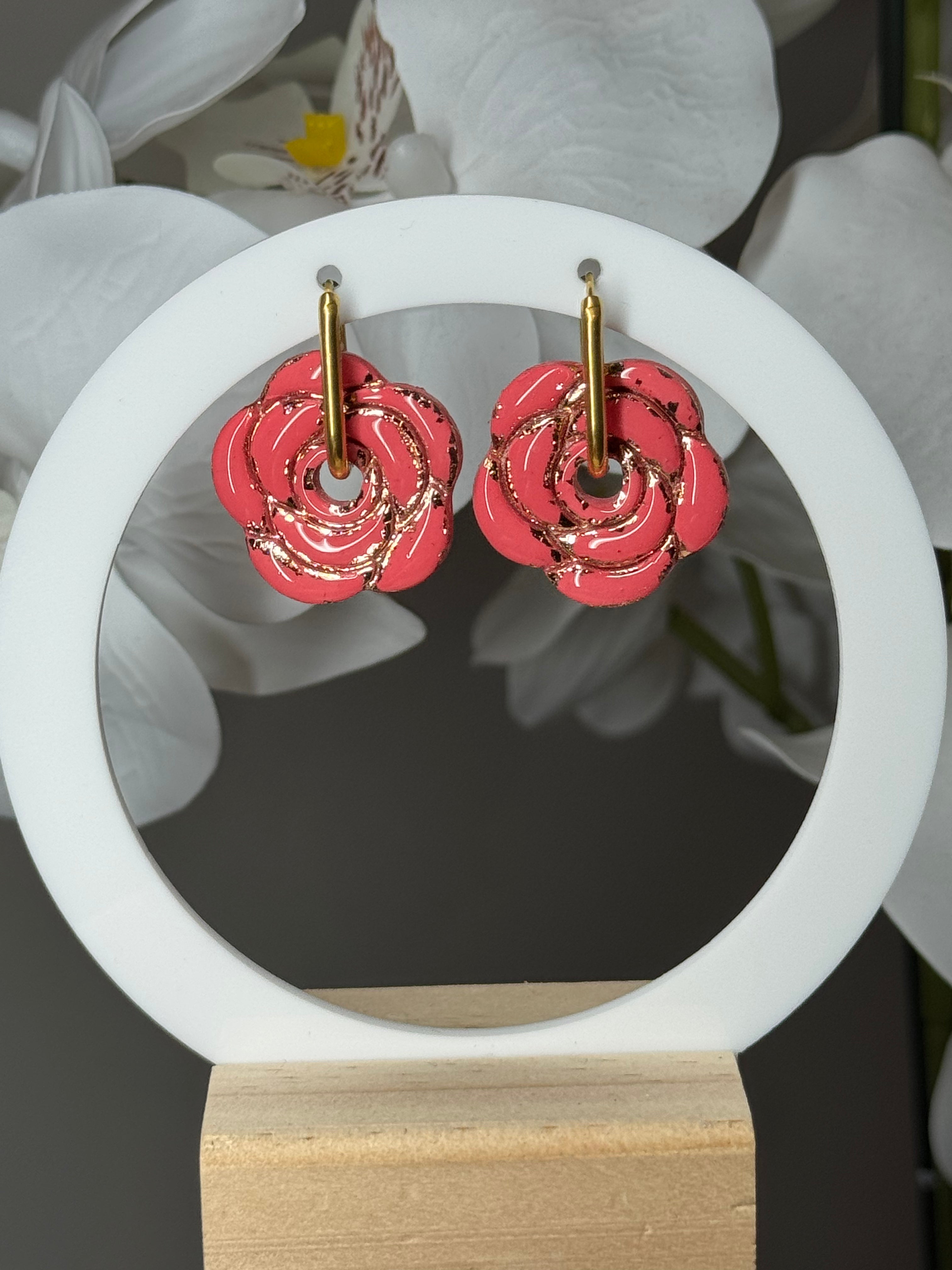 Rose foncé et dorée