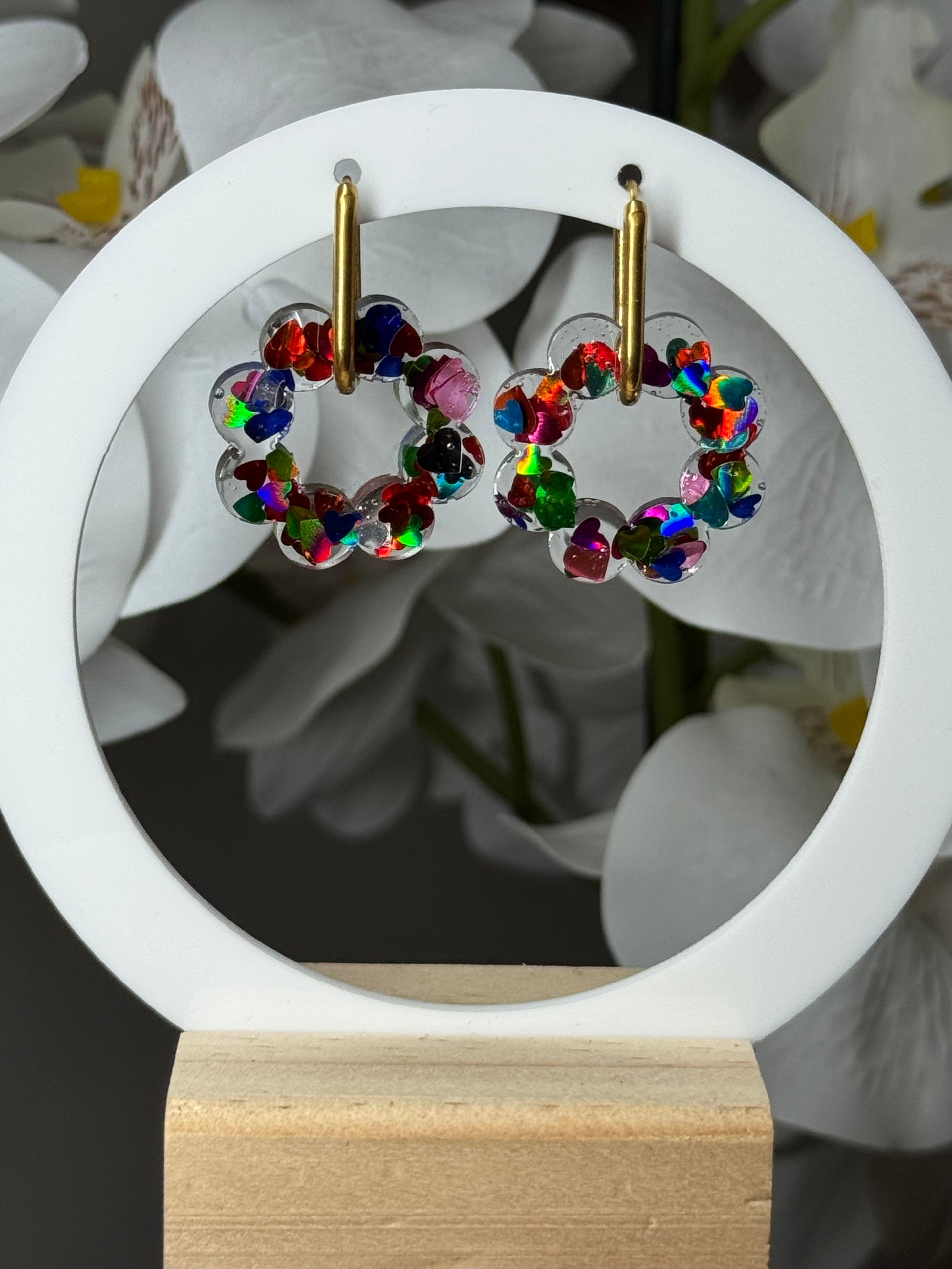 Bulle résine coeurs multicolores