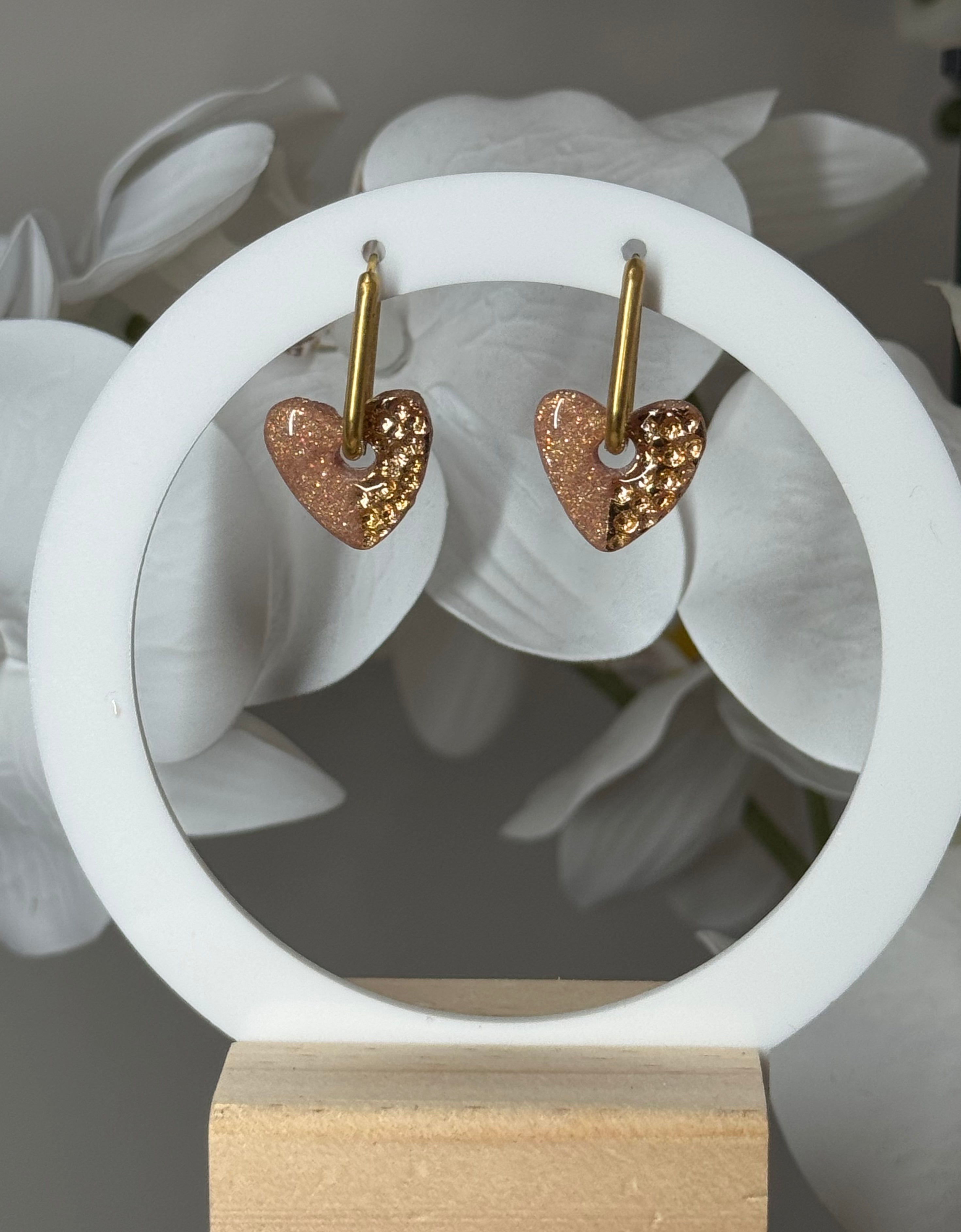 Petit coeur doré martelé