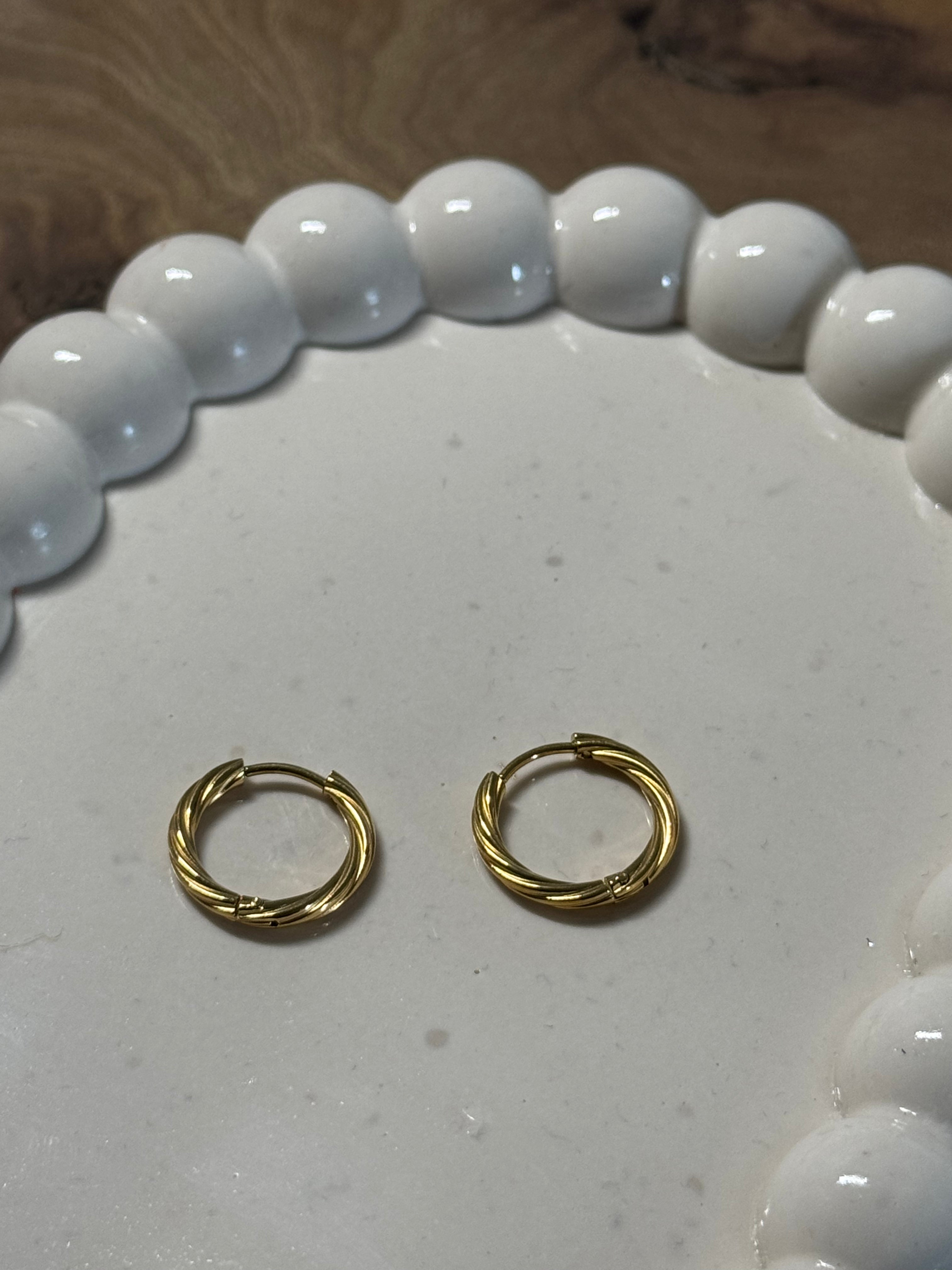 Créoles torsadées 17mm