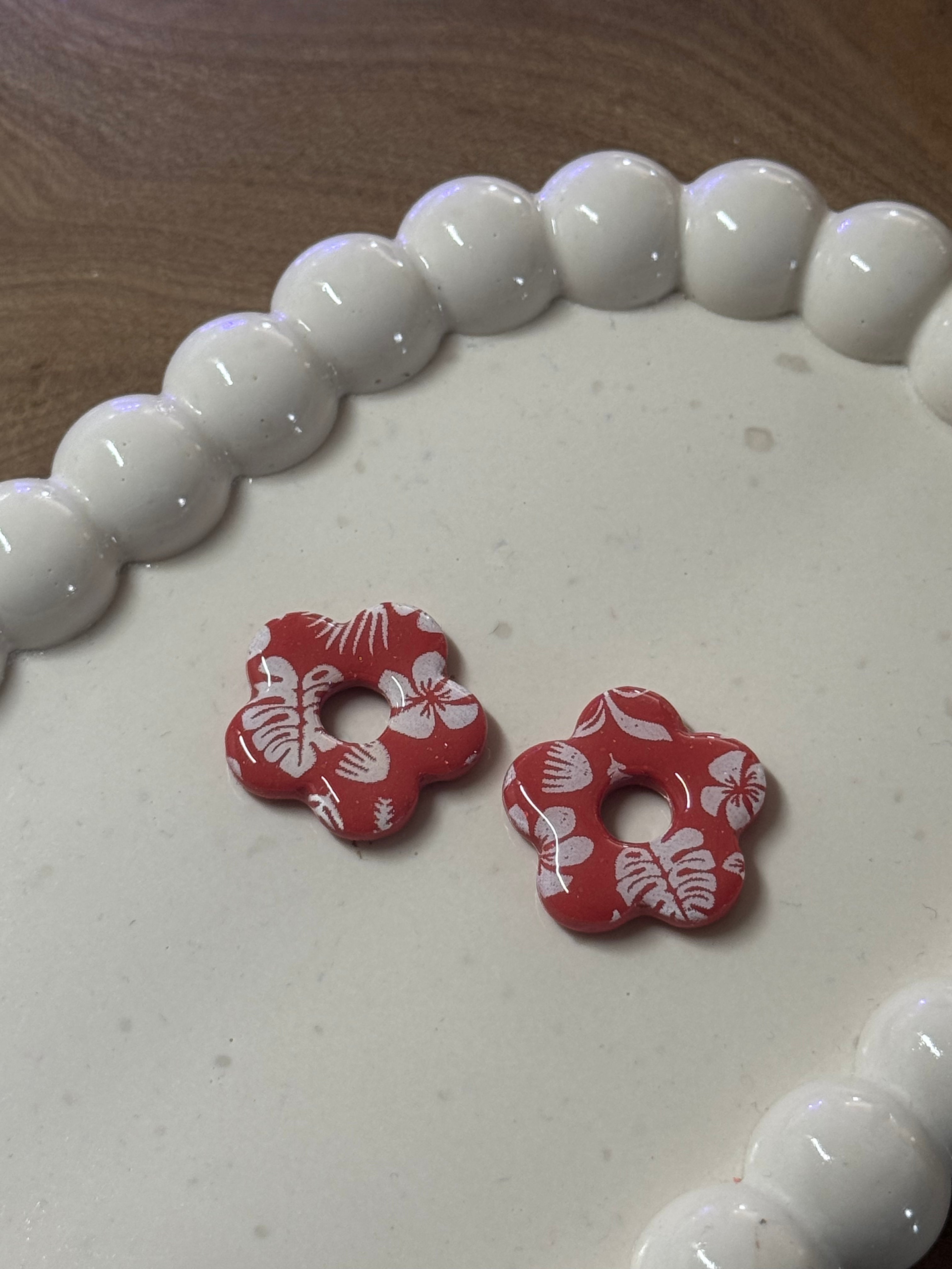 Flora terracotta fleurs blanches